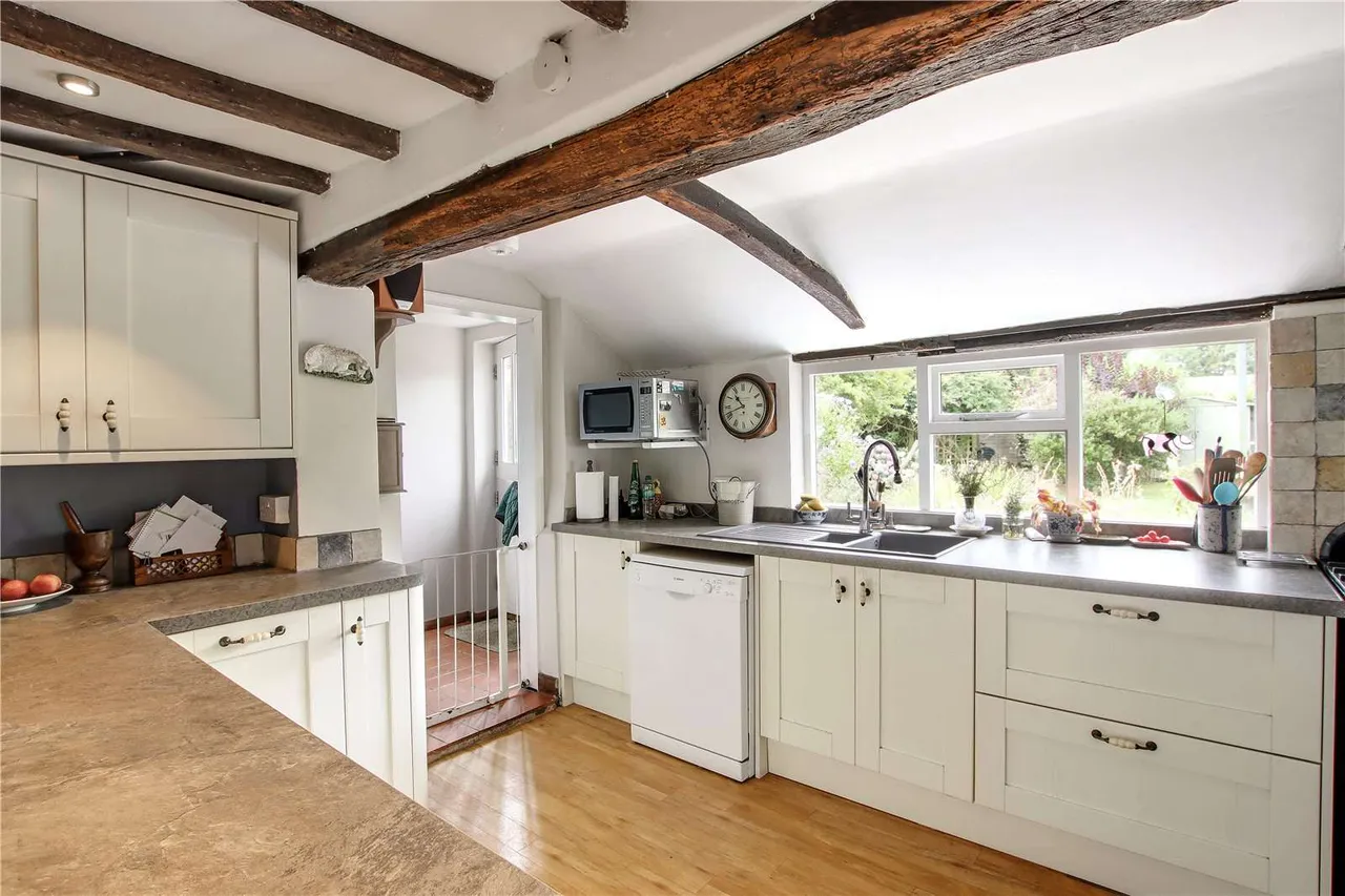 Main Street, Northiam, Rye, East Sussex, TN31 6LA, photo 9