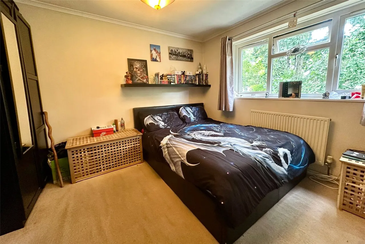 Harmans Water Road, Bracknell, Berkshire, RG12 9LX, photo 4