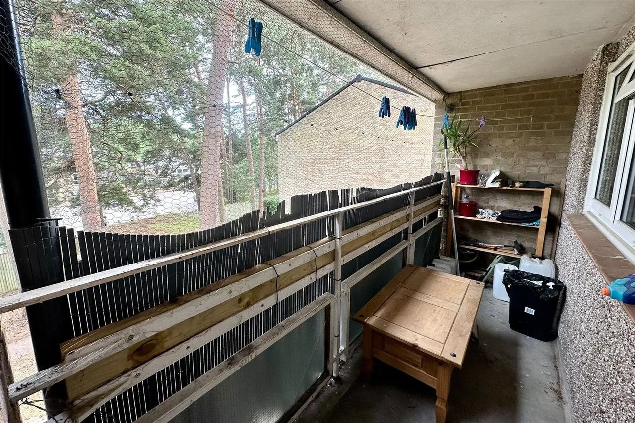 Harmans Water Road, Bracknell, Berkshire, RG12 9LX, photo 8