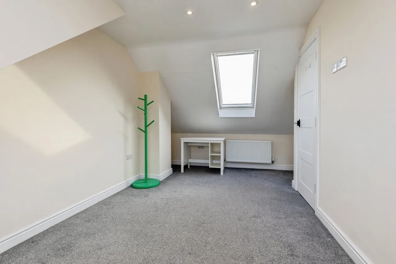 Downend Park, Bristol, BS7, photo 11
