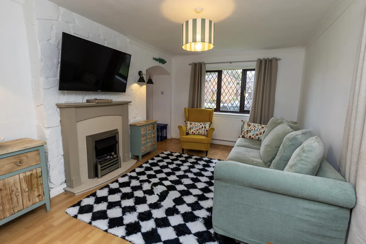 Weaver Grove, Chester, CH2, photo 2