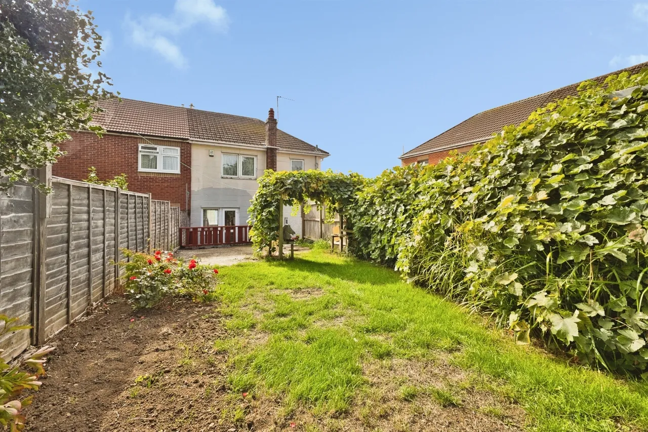 Freedom Avenue, Yeovil, BA21, photo 14