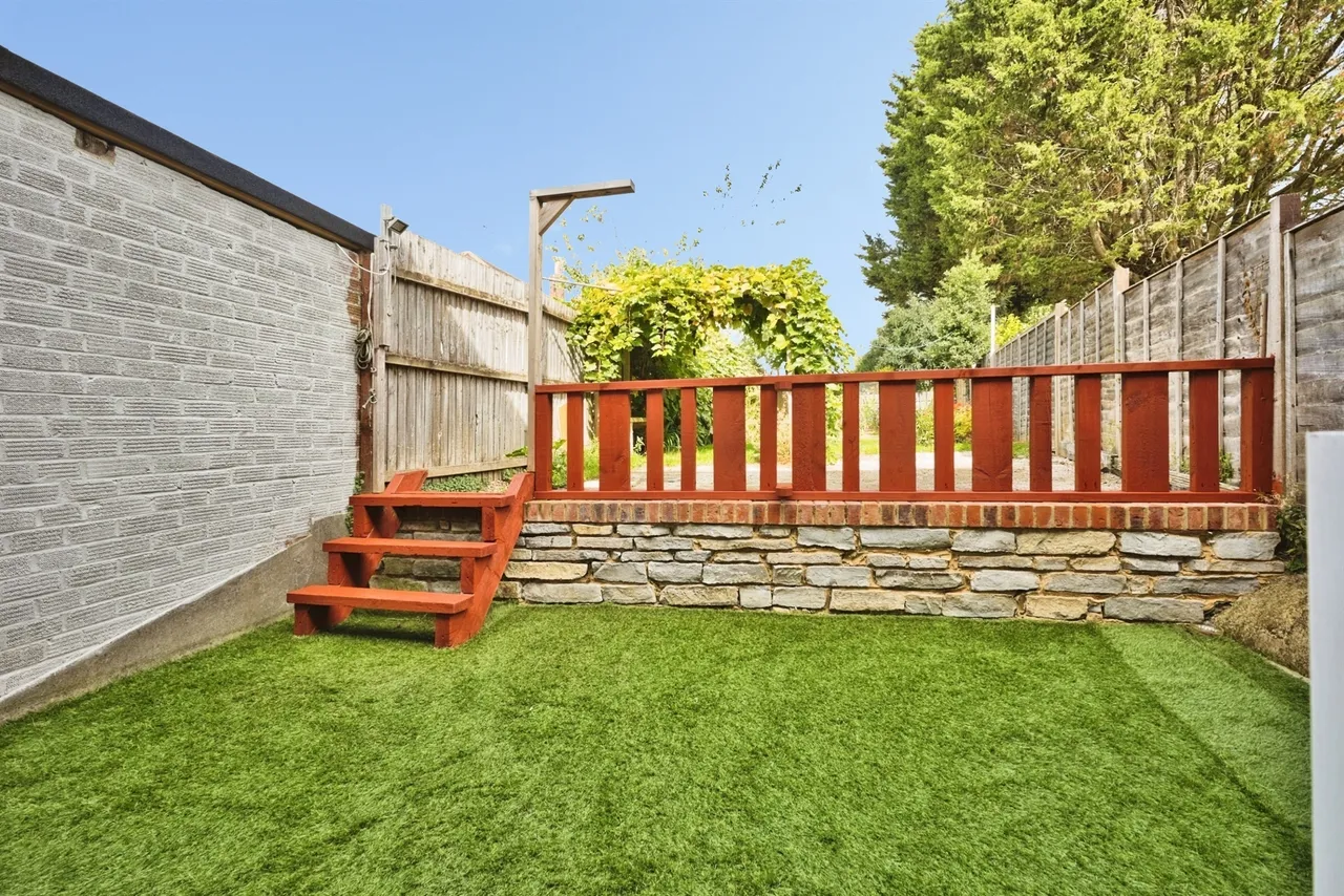 Freedom Avenue, Yeovil, BA21, photo 12