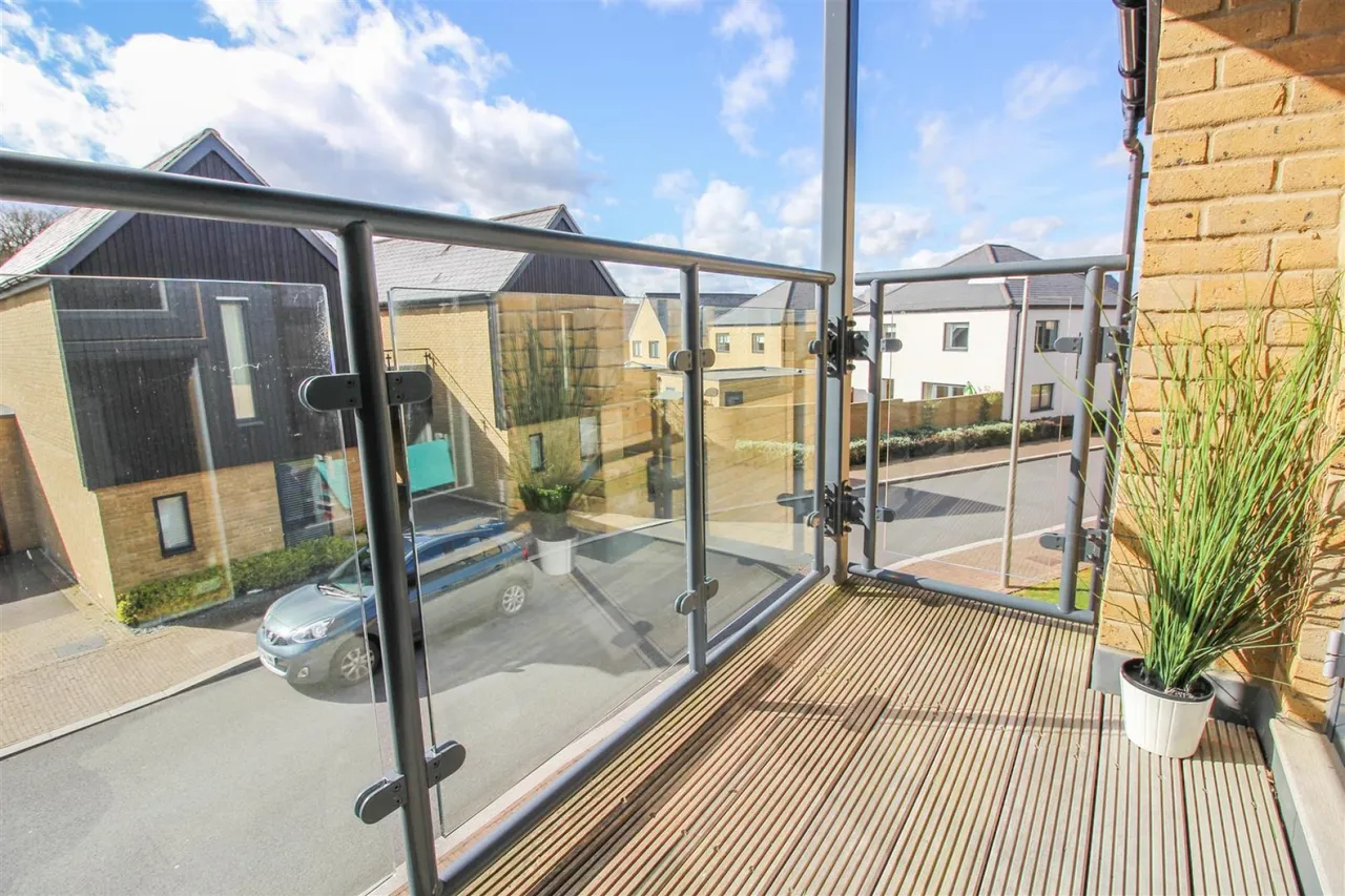 Barnsley Wood Rise, Newhall, CM17, photo 13