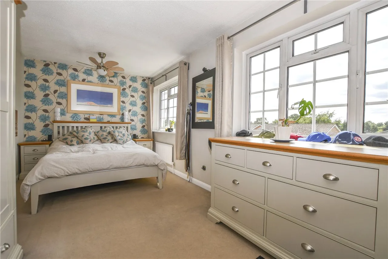 The Spinney, Finchampstead, RG40, photo 9