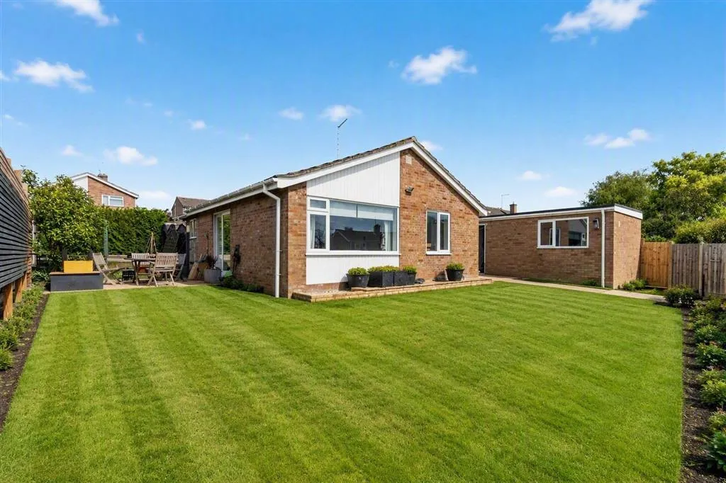 Sulthorpe Road, Ketton, PE9, photo 2