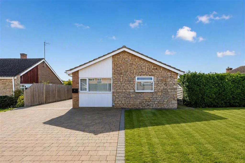 4 bed house for sale, Sulthorpe Road, Ketton, PE9