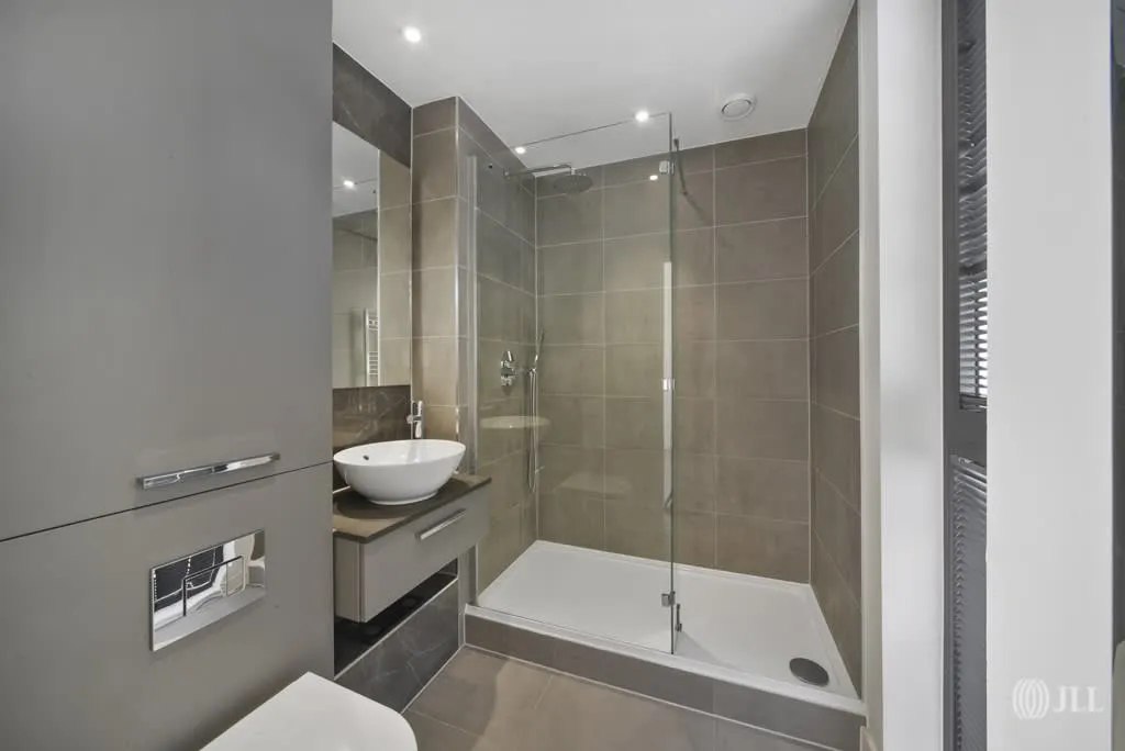 Forrester Way, London, E15, photo 8