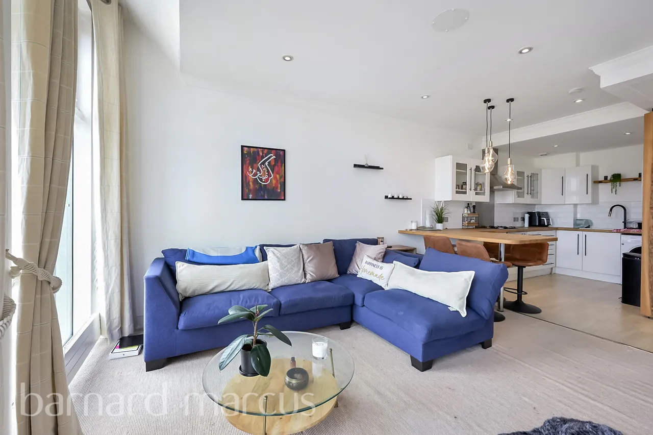 Coral Row, London, photo 4