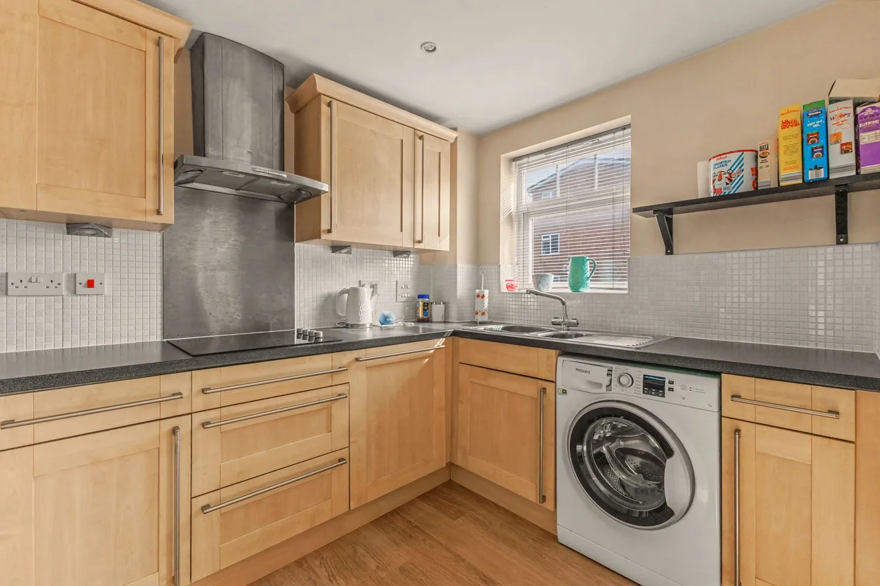 Bread And Meat Close, Warwick, CV34, photo 17