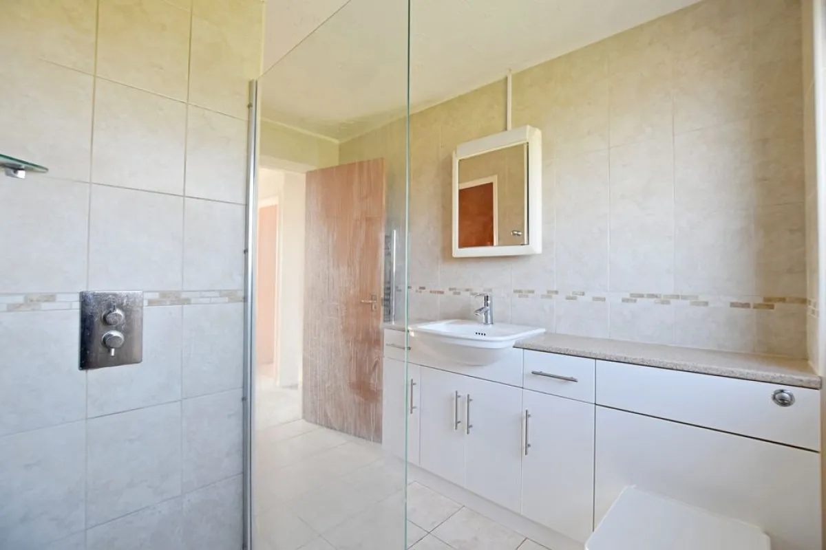 Rudgard Avenue, Cherry Willingham, photo 13