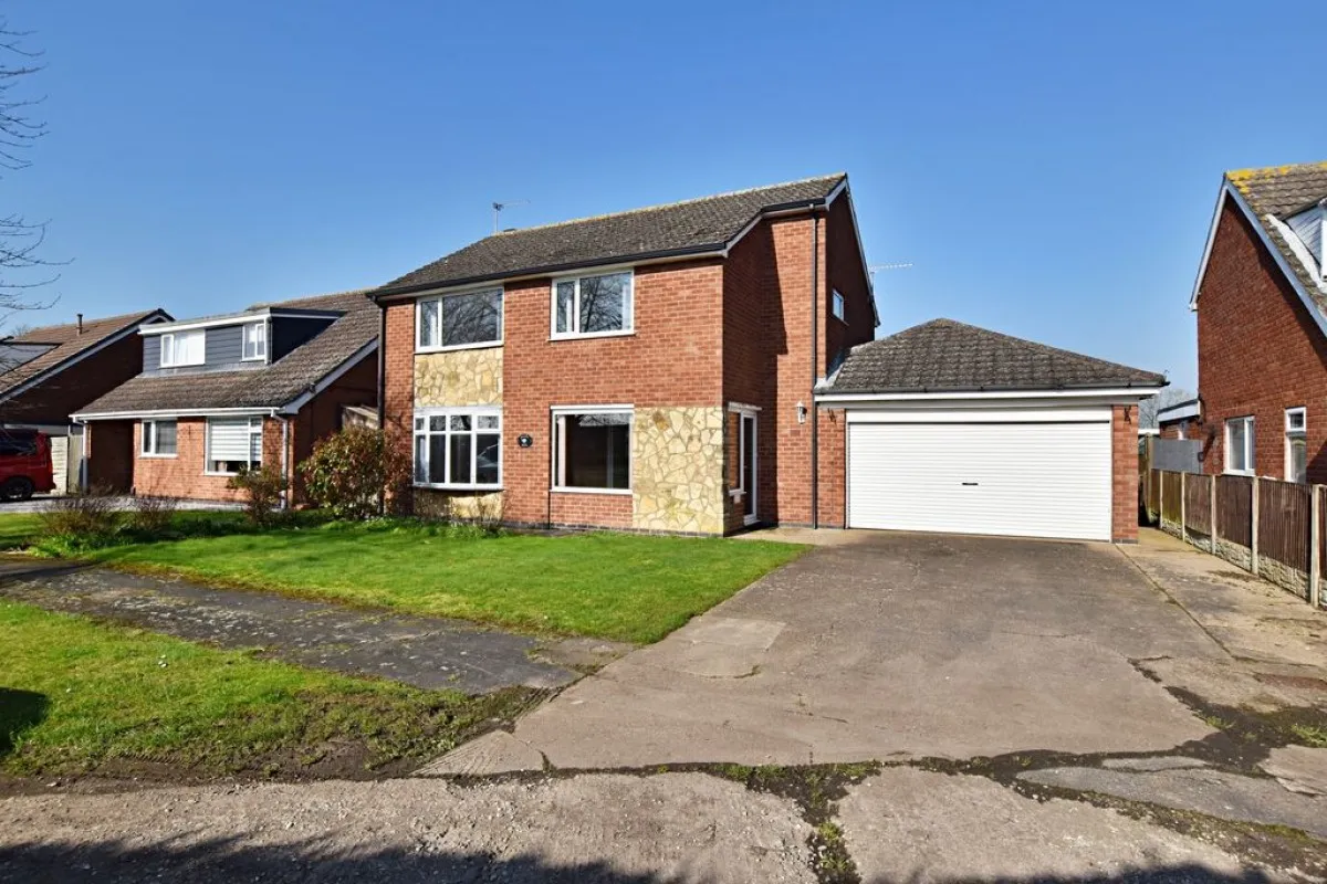 4 bed house for sale, Rudgard Avenue, Cherry Willingham