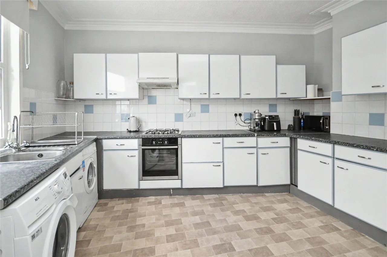 Barton Mount, Leeds, LS11, photo 3