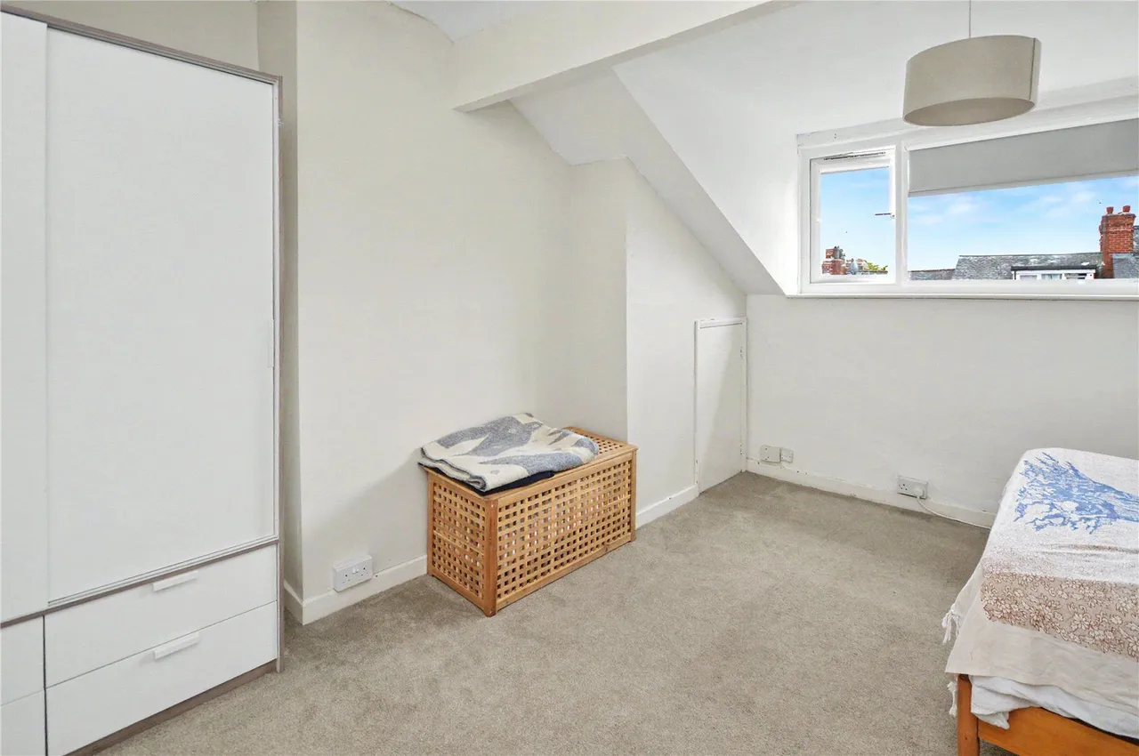 Barton Mount, Leeds, LS11, photo 9
