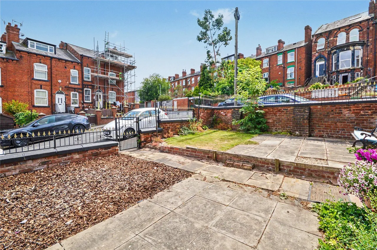 Barton Mount, Leeds, LS11, photo 10