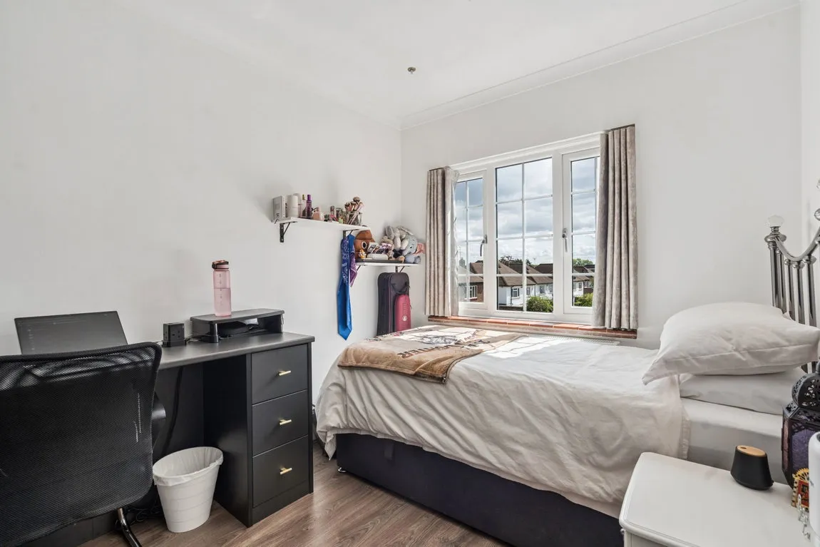 Murray Crescent, Pinner, HA5, photo 9
