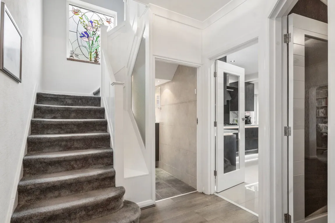 Murray Crescent, Pinner, HA5, photo 6
