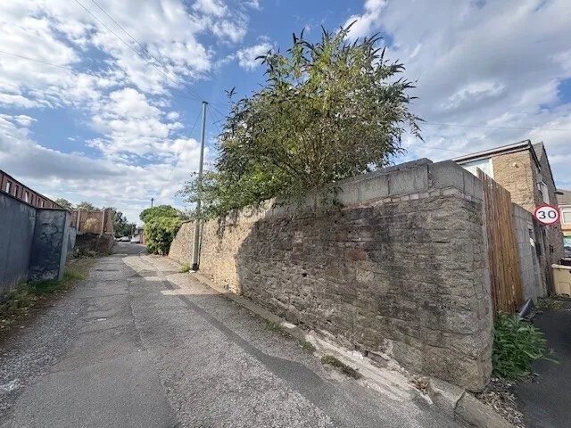Halliwell Road, BL1, photo 7