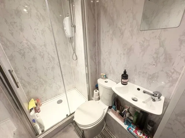 Halliwell Road, BL1, photo 5