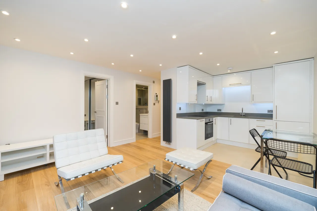 1 bed flat to rent, Brompton Park Crescent, London, SW6