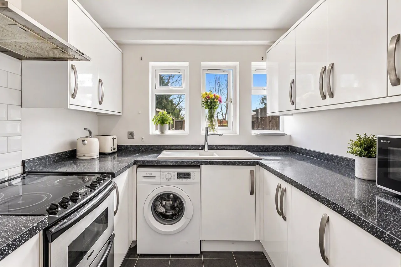 Moss Drive, Basildon, SS16, photo 4
