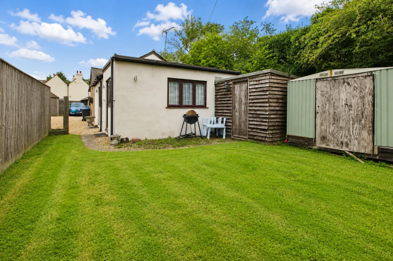 Water Lane, Bovingdon, HP3, photo 21
