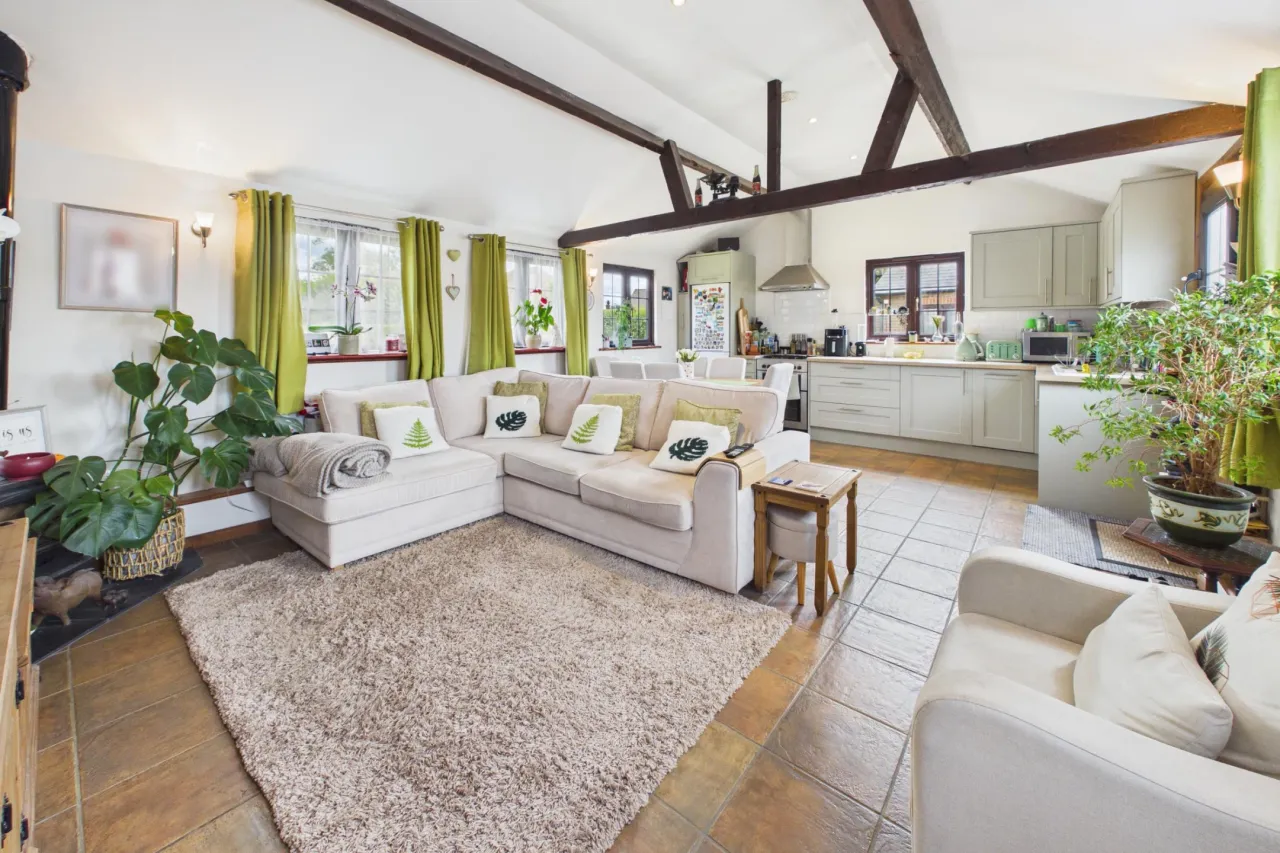Water Lane, Bovingdon, HP3, photo 2
