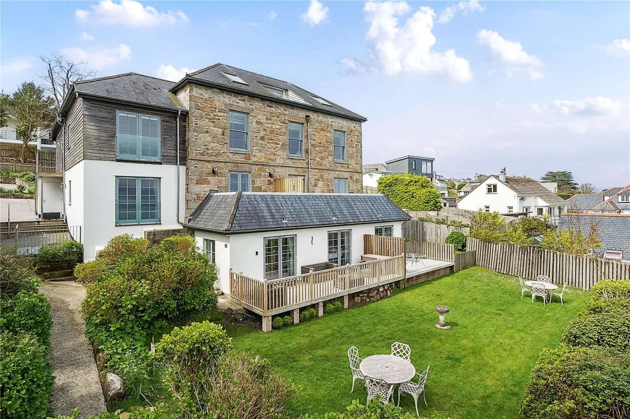 St. Ives Road, Carbis Bay, TR26, photo 8