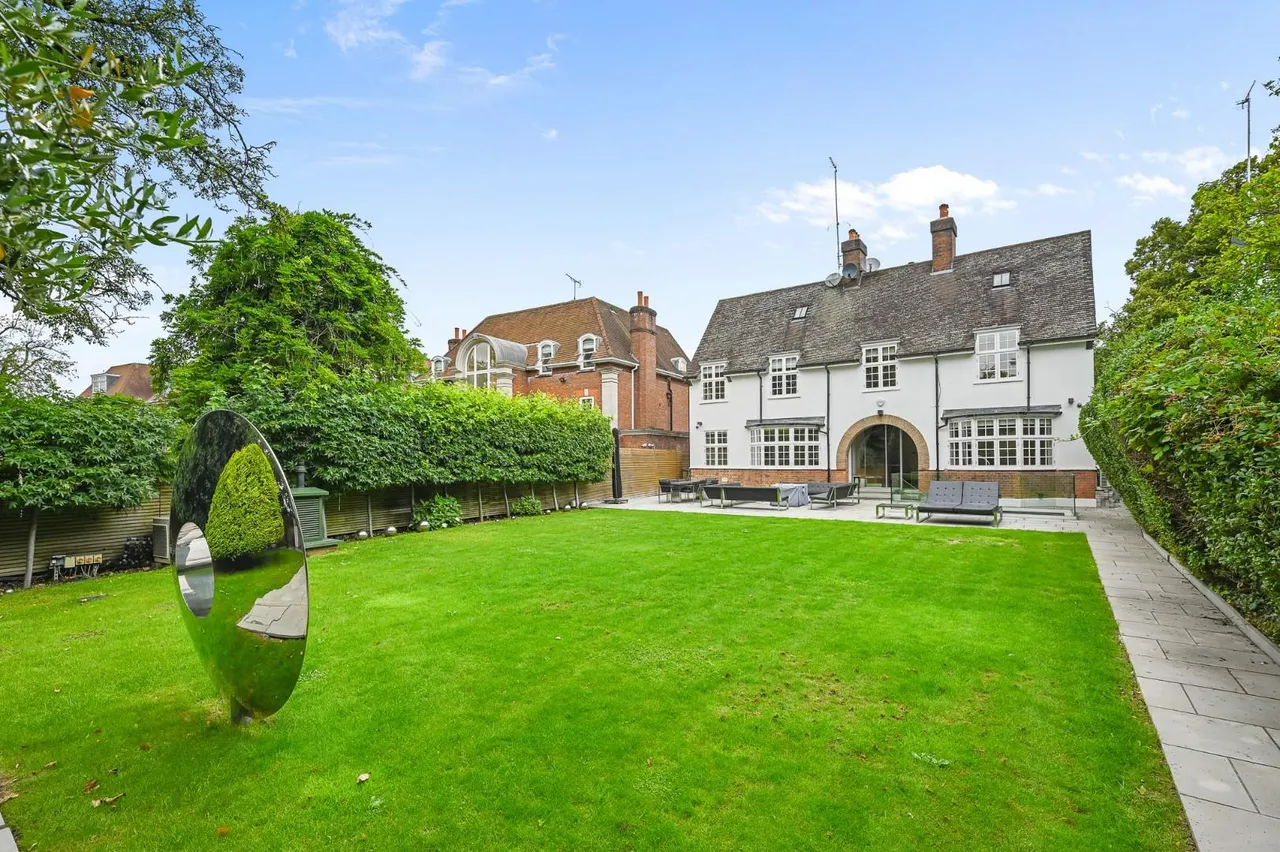 The Bishops Avenue, London, photo 16