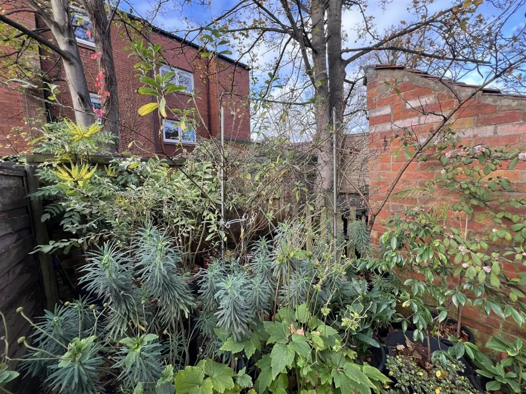 Slade Lane, Manchester, M19, photo 36
