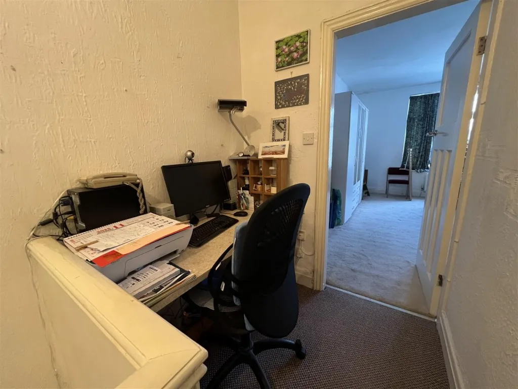 Slade Lane, Manchester, M19, photo 22
