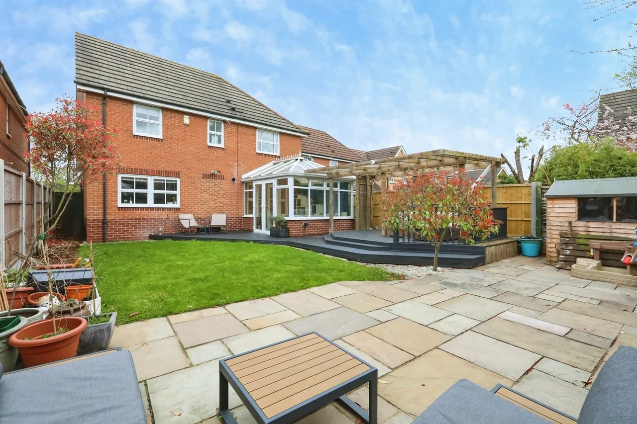 Redwing Close, Gateford, S81, photo 13