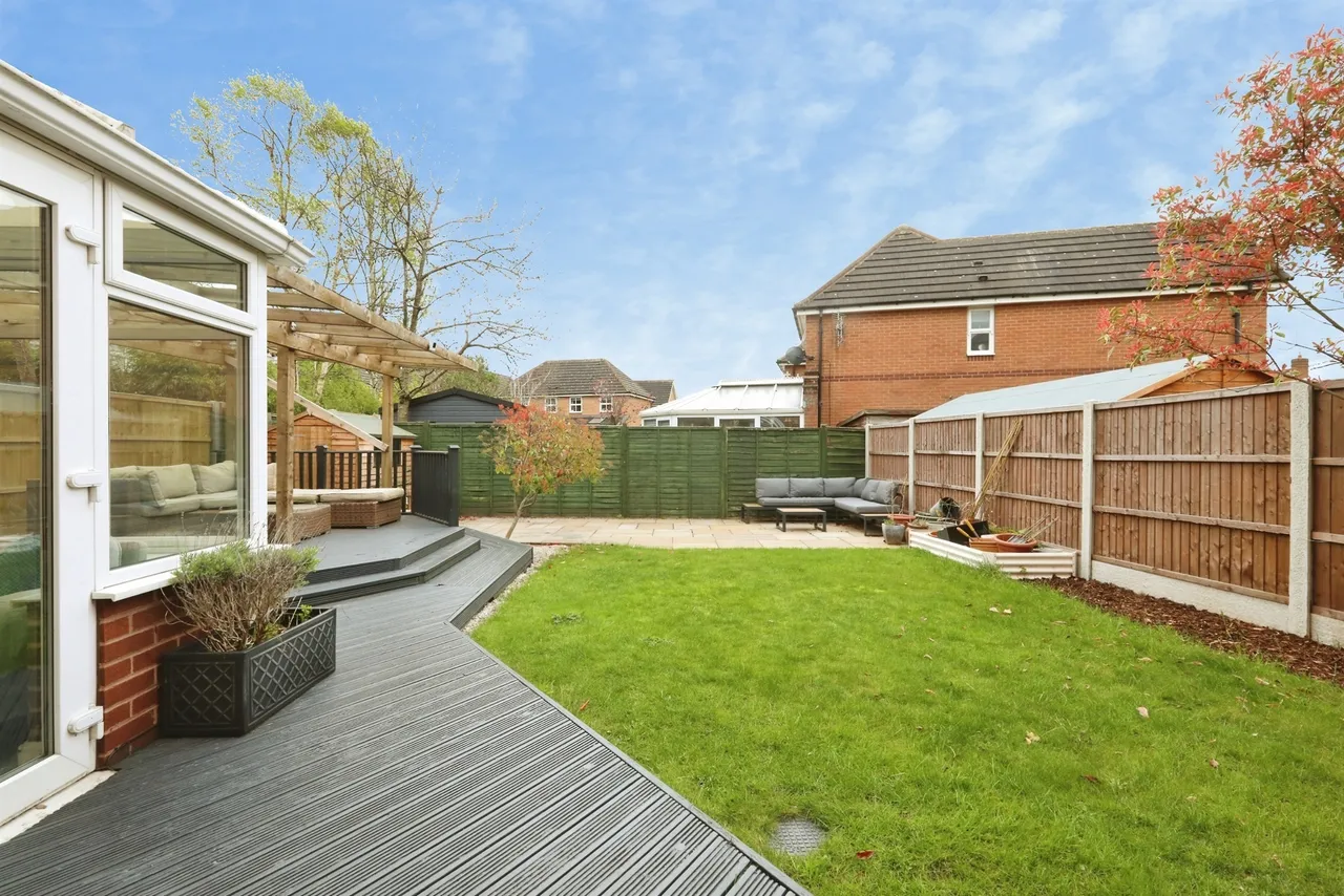Redwing Close, Gateford, S81, photo 12