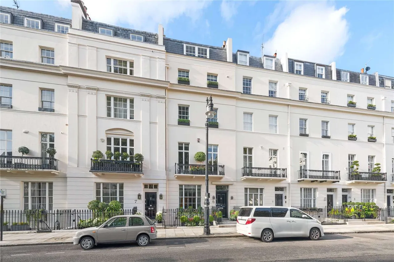 4 bed house for sale — Chester Square, London, SW1W 9HH