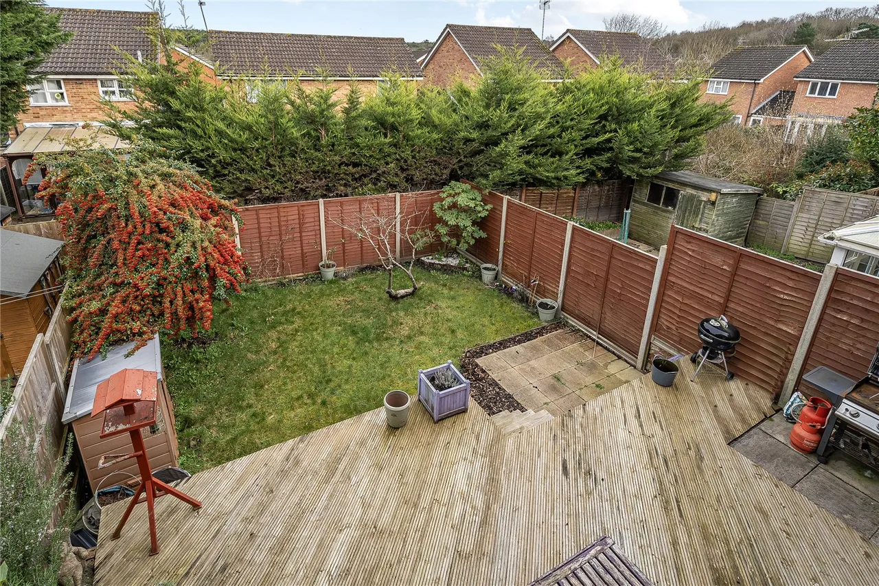 Dunbar Road, Frimley, Camberley, Surrey, GU16 9UZ, photo 10