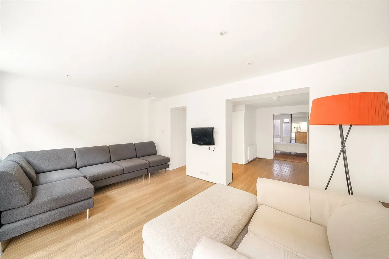 Chalcot Road, Primrose Hill, London, NW1, photo 4