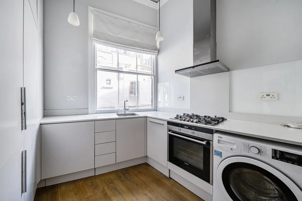 Flat B, 1 Grenville Place, London, photo 3