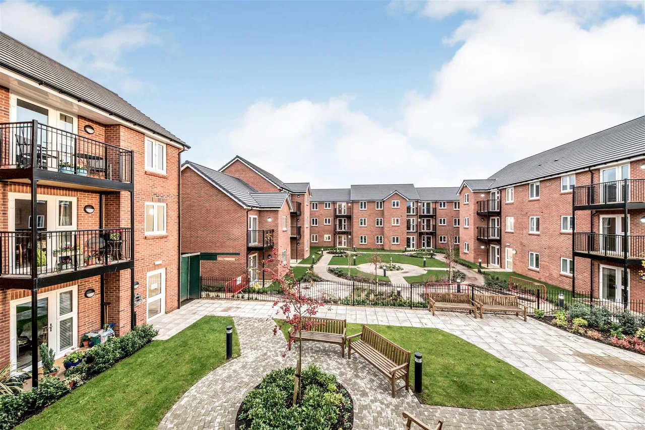 High View, Bedford, MK41, photo 14