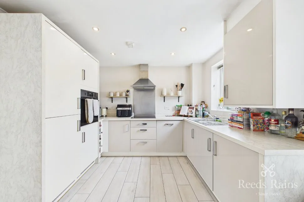 Oak Leaf Drive, Bamber Bridge, Lancashire, PR5, photo 3