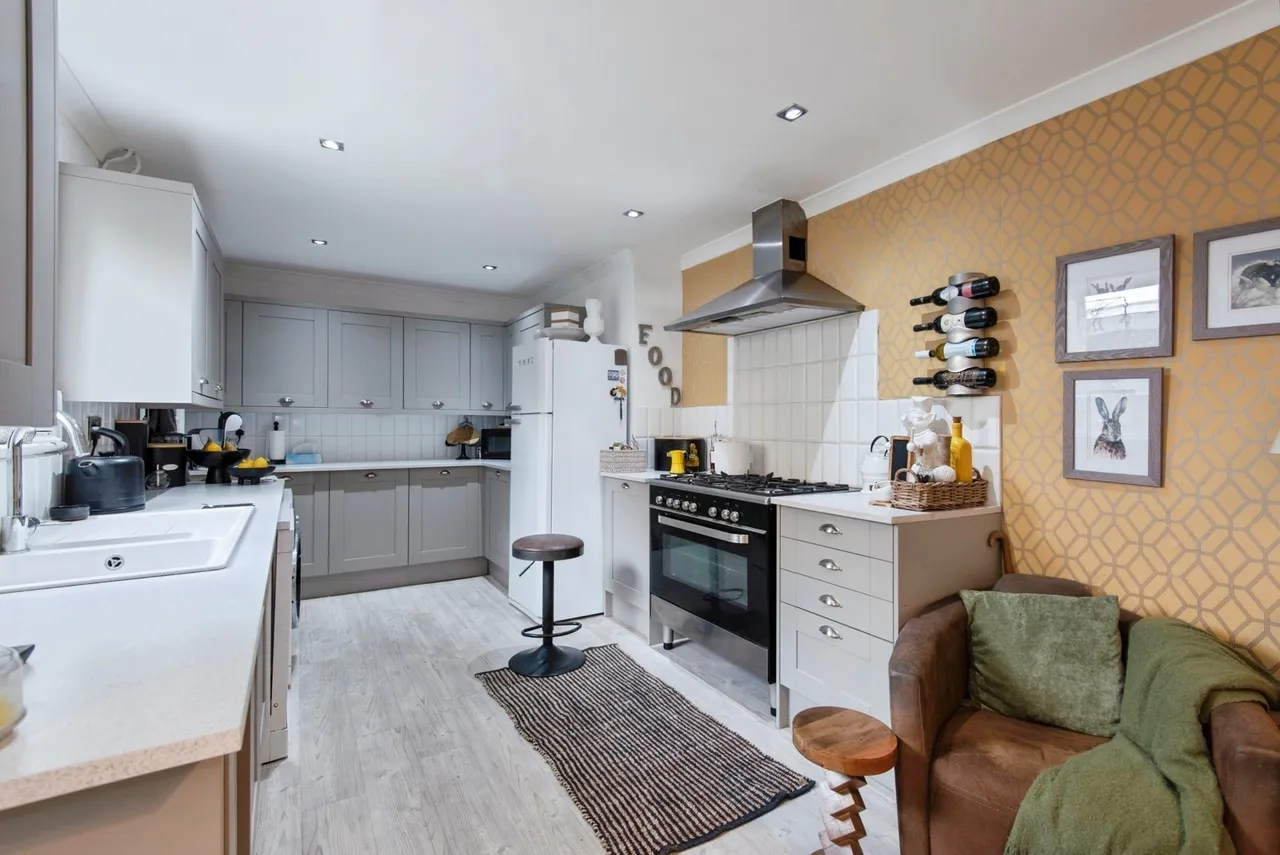 Canterbury Way, Stevenage, Hertfordshire, SG1, photo 6