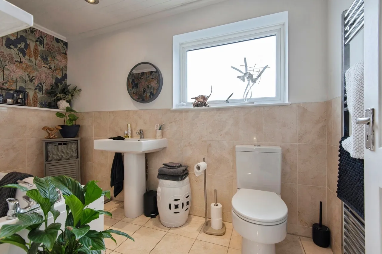 Canterbury Way, Stevenage, Hertfordshire, SG1, photo 13