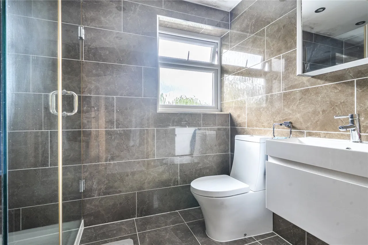Plantation Road, West Wellow, Romsey, Hampshire, SO51 6DF, photo 11