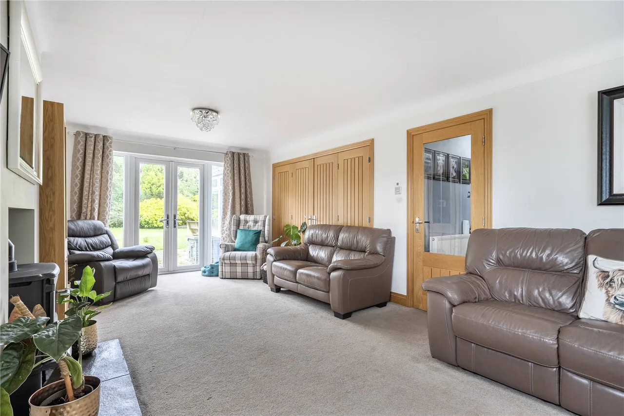 Plantation Road, West Wellow, Romsey, Hampshire, SO51 6DF, photo 6