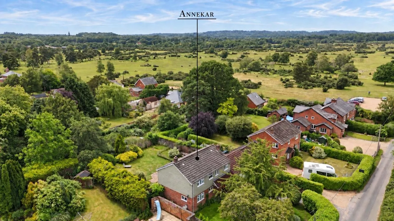 5 bed house for sale — Plantation Road, West Wellow, Romsey, Hampshire, SO51 6DF