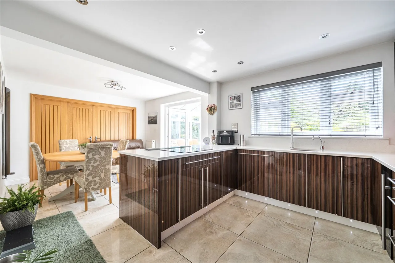 Plantation Road, West Wellow, Romsey, Hampshire, SO51 6DF, photo 4