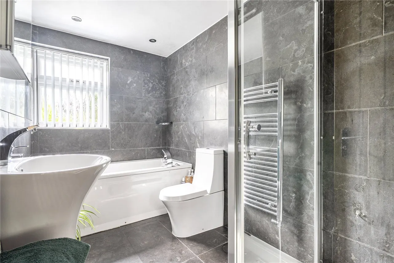 Plantation Road, West Wellow, Romsey, Hampshire, SO51 6DF, photo 9