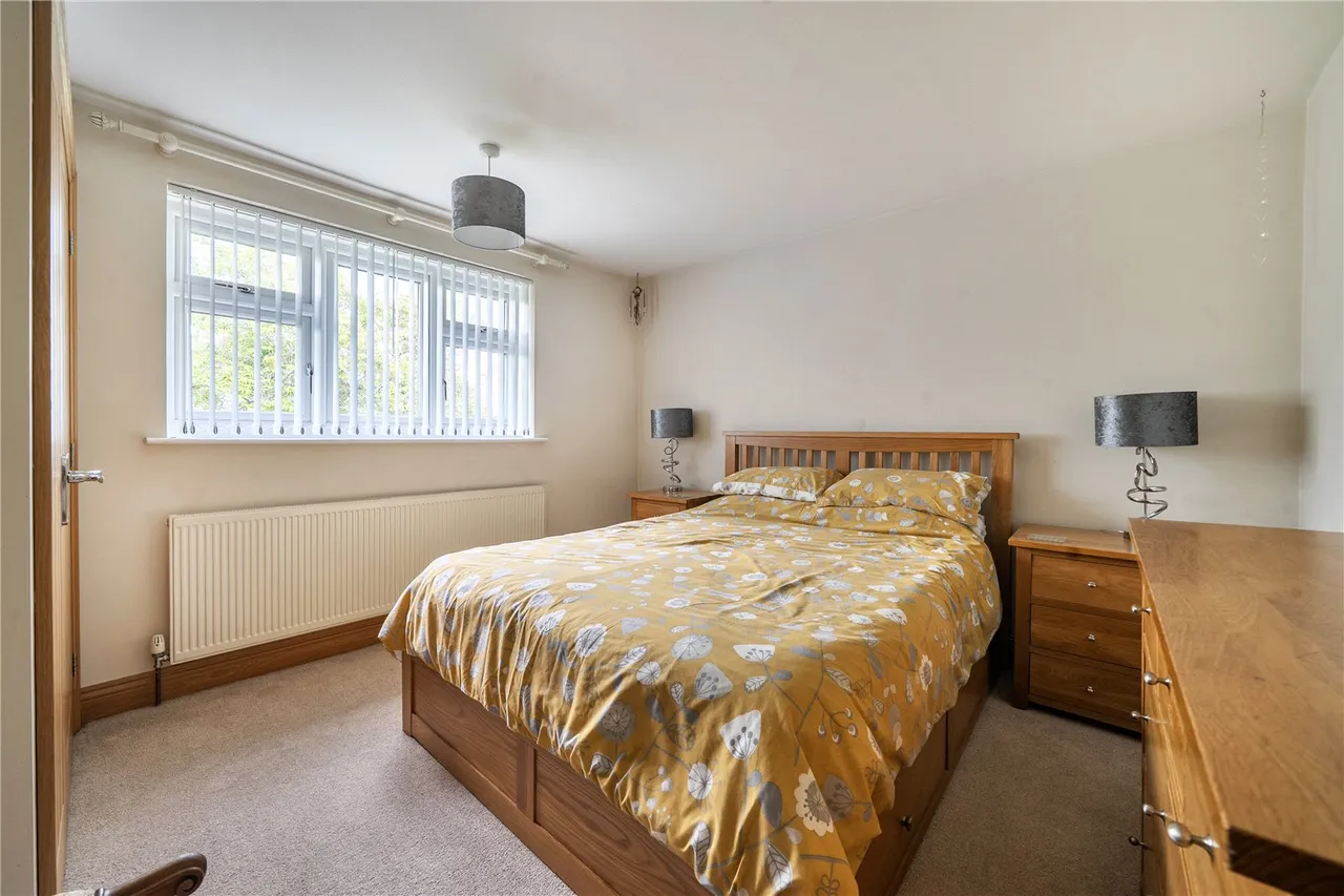 Plantation Road, West Wellow, Romsey, Hampshire, SO51 6DF, photo 8