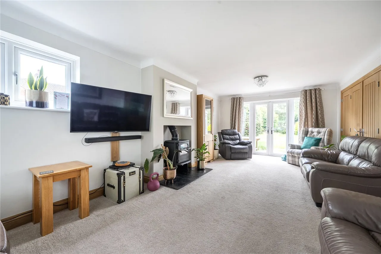 Plantation Road, West Wellow, Romsey, Hampshire, SO51 6DF, photo 5