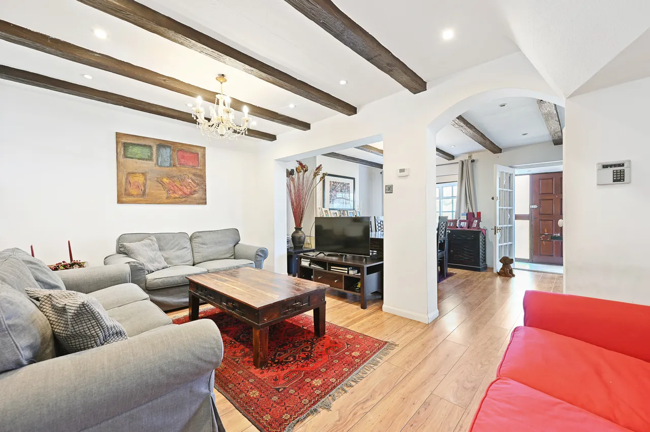 Ferrymead Avenue, Greenford, UB6, photo 6