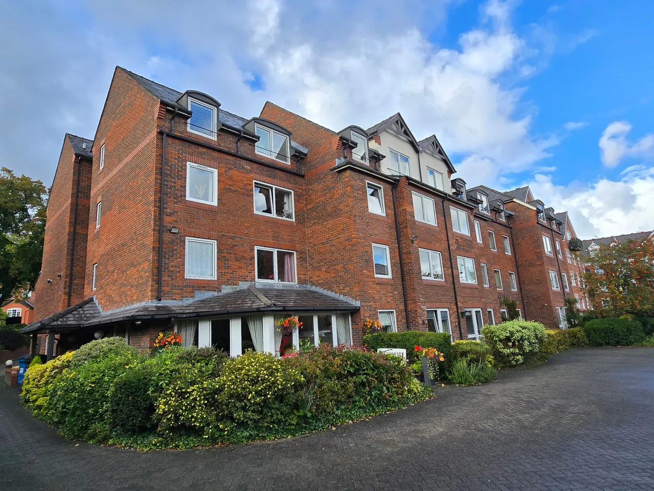 1 bed retirement property for sale, Groby Road, Altrincham